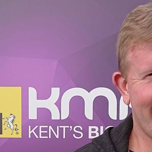 46: Ady Pennock joins the KM Sports Team to lift the lid on his time at Gillingham, he talks about winning the Singapore Premier League, and the amazing role fate played in his life