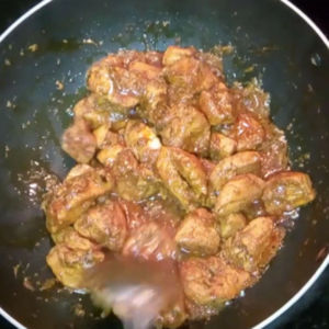 Sukha Chicken Recipe in Marathi | Chicken Sukka in Marathi Style