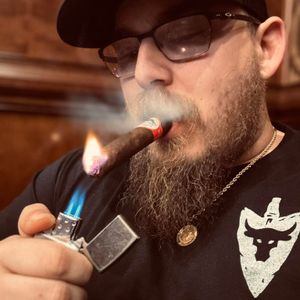 #ELOSOFUMARTAKES - 289th Take - with Lee Marsh of Stolen Throne Cigars