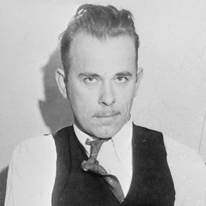 #9: John Dillinger - The Slick Gangster