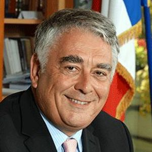 Gilles BOURDOULEIX, maire de Cholet (Maine-et-Loire, 54.000 habitants)