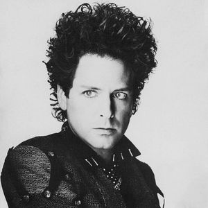 Holiday Road- Lindsey Buckingham Decomposition