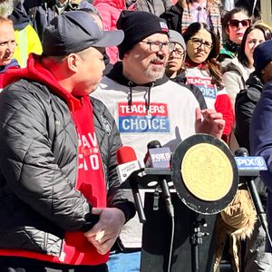 Mayor Adams, GIVE NY CITY WORKERS BACK THEIR JOBS! Featuring interview with Councilwoman Vickie Paladino @VickieforNYC #vaccinemandates #religiousexemptions 